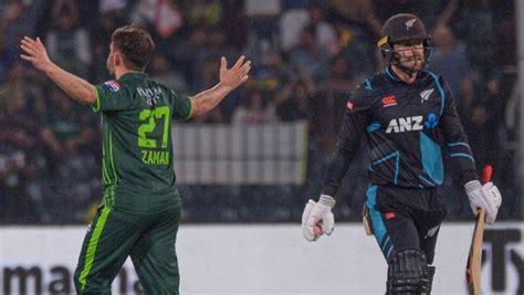 pakistan vs new zealand live score